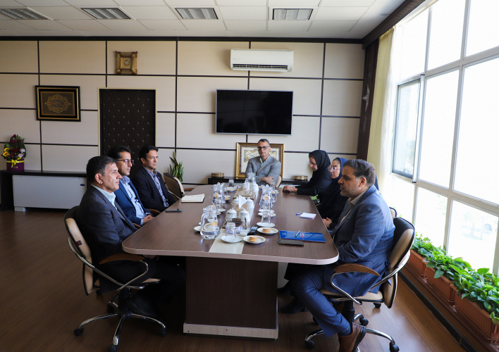 دیدار رئیس دانشگاه بیرجند با مدیرکل آموزش فنی و حرفهای خراسان جنوبی