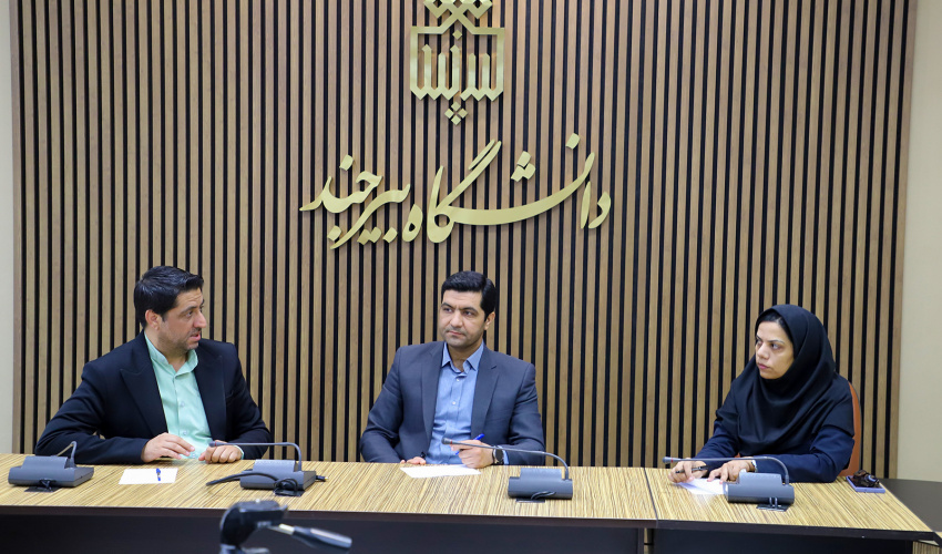 پرداخت کامل مطالبات ۱۲۲ میلیارد تومانی پیمانکاران و مشاوران دانشگاه بیرجند در سال ۱۴۰۴